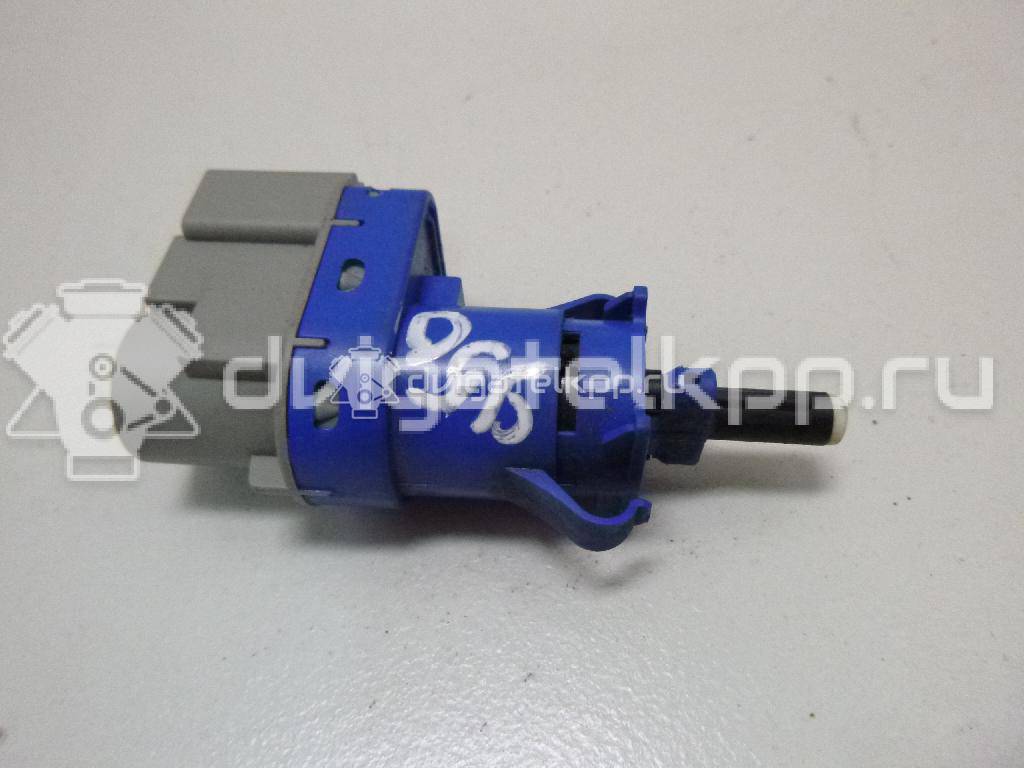 Фото Датчик включения стопсигнала  4838697 для volvo V40/V40 Cross Country {forloop.counter}}