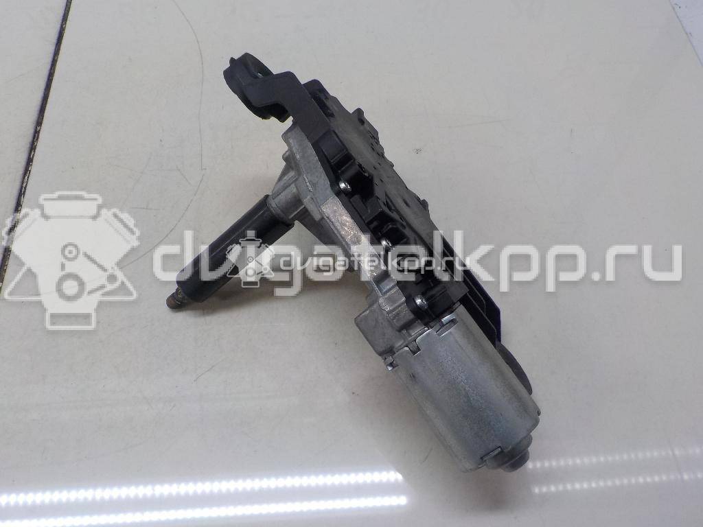 Фото Моторчик стеклоочистителя задний  1689913 для volvo V50 {forloop.counter}}