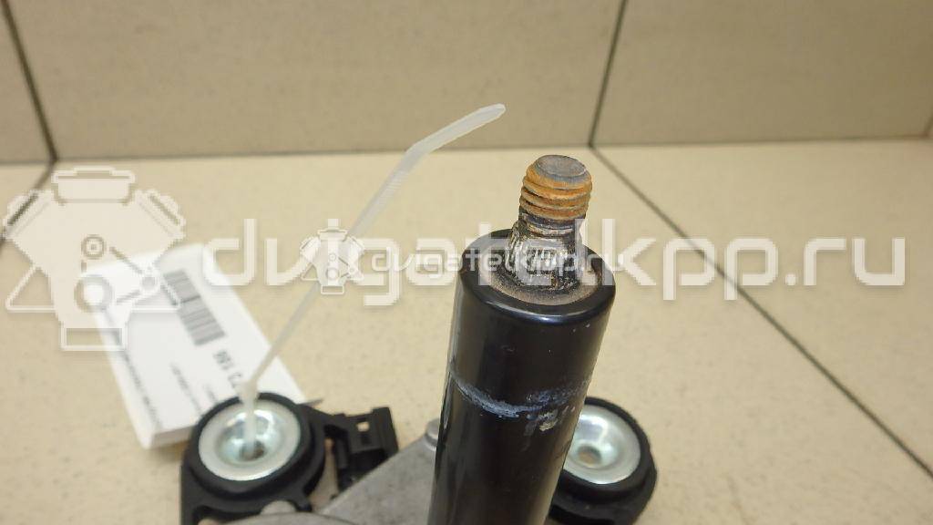 Фото Моторчик стеклоочистителя задний  1689913 для volvo V50 {forloop.counter}}