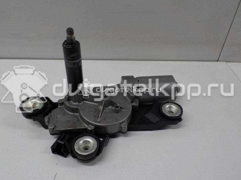 Фото Моторчик стеклоочистителя задний  1689913 для volvo V50 {forloop.counter}}