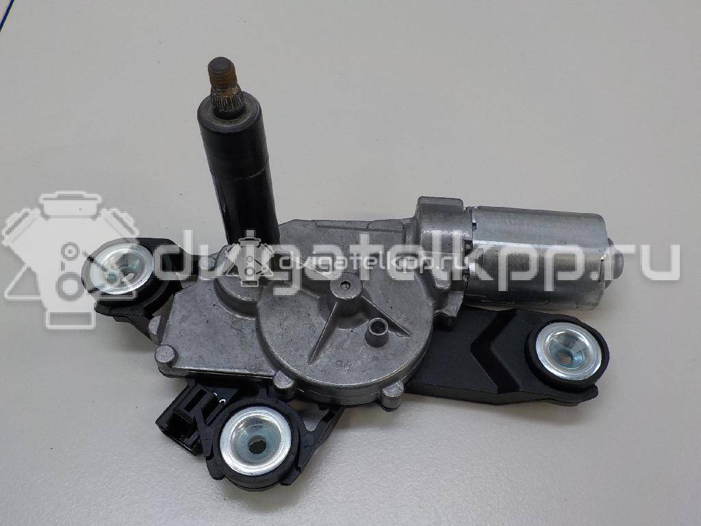 Фото Моторчик стеклоочистителя задний  1689913 для volvo V50 {forloop.counter}}