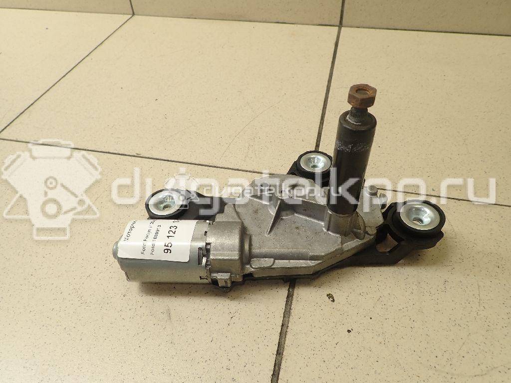Фото Моторчик стеклоочистителя задний  1689913 для volvo V50 {forloop.counter}}