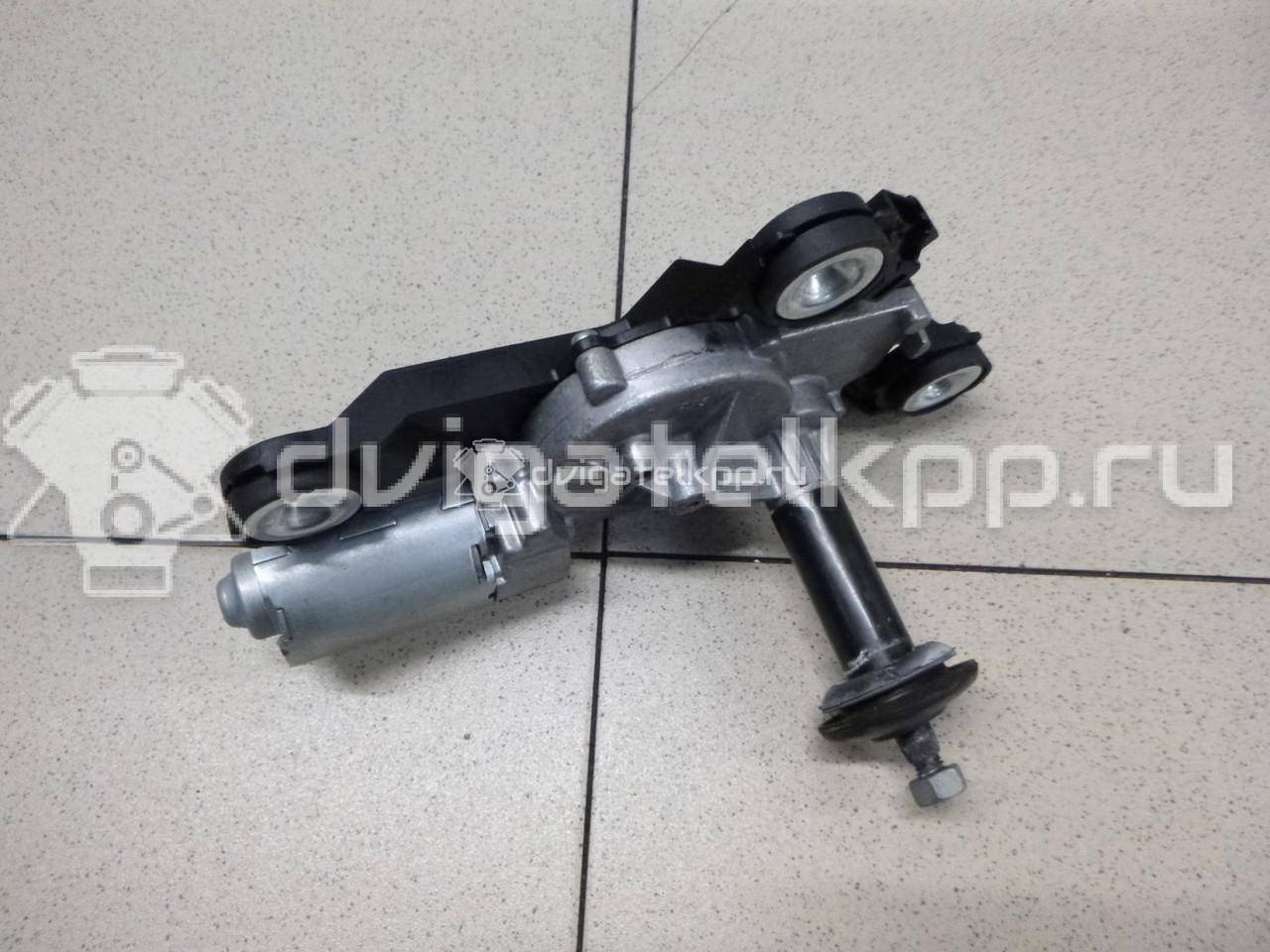 Фото Моторчик стеклоочистителя задний  1689913 для volvo V50 {forloop.counter}}