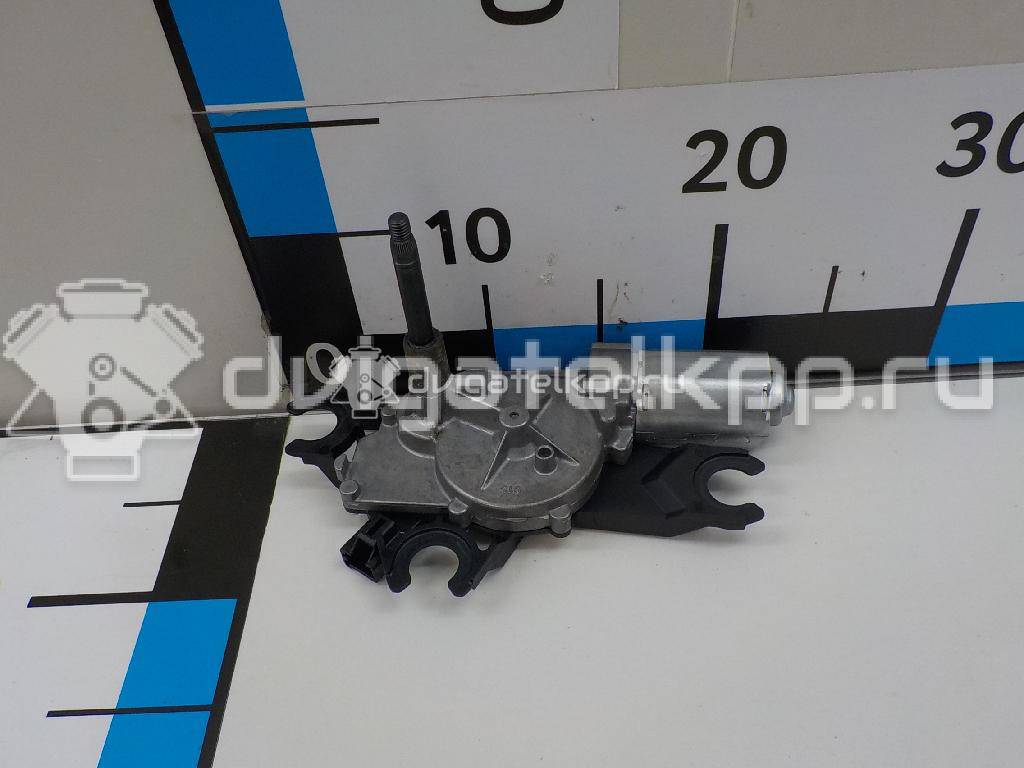 Фото Моторчик стеклоочистителя задний  1689913 для volvo V50 {forloop.counter}}