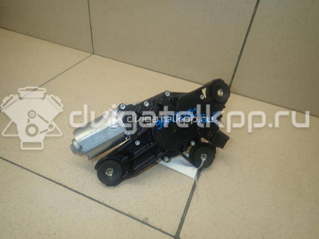 Фото Моторчик стеклоочистителя задний  1689913 для volvo V50 {forloop.counter}}
