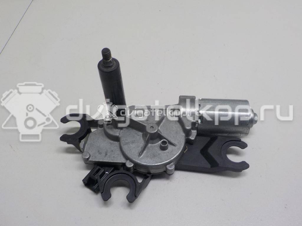 Фото Моторчик стеклоочистителя задний  1689913 для volvo V50 {forloop.counter}}