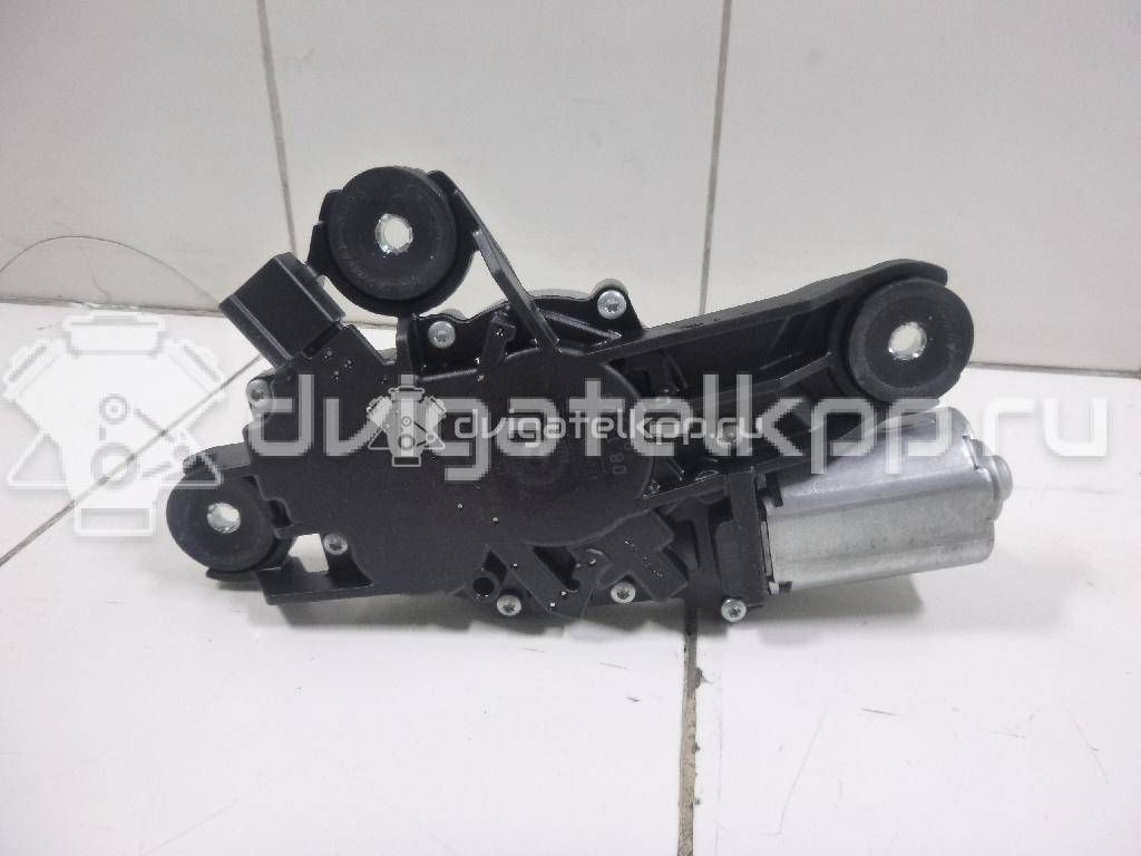 Фото Моторчик стеклоочистителя задний  1689913 для volvo V50 {forloop.counter}}