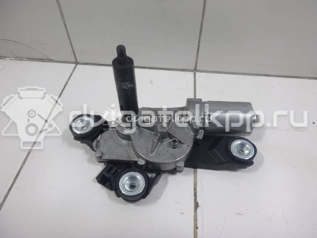 Фото Моторчик стеклоочистителя задний  1689913 для volvo V50 {forloop.counter}}