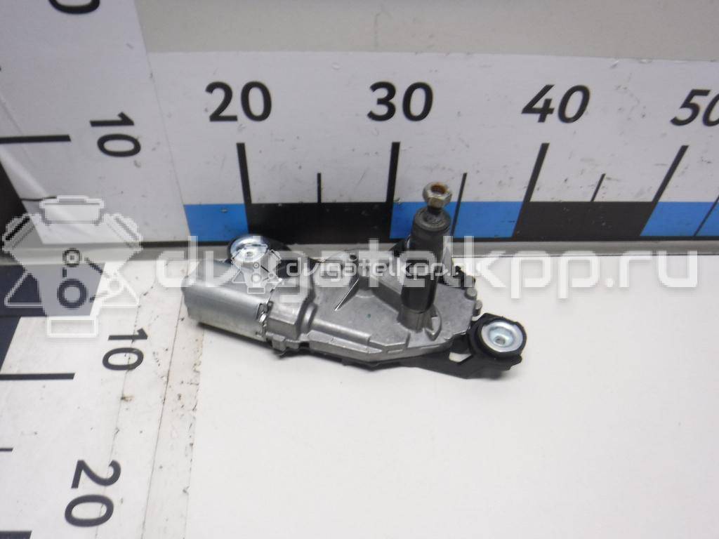 Фото Моторчик стеклоочистителя задний  1689913 для volvo V50 {forloop.counter}}