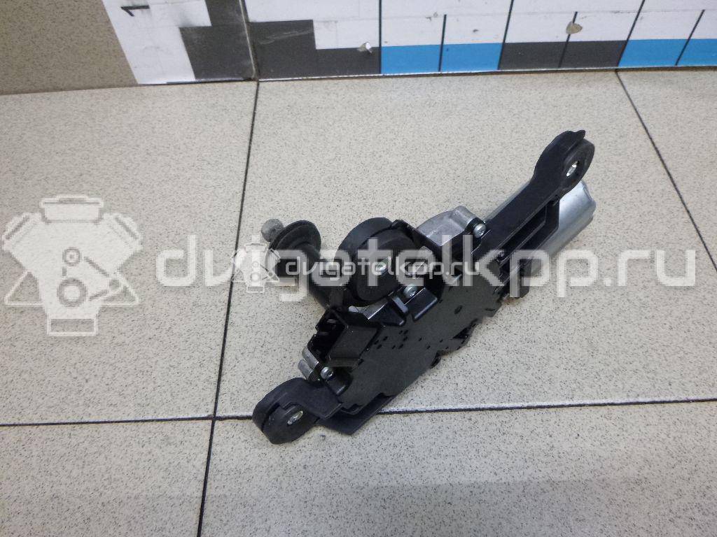 Фото Моторчик стеклоочистителя задний  1689913 для volvo V50 {forloop.counter}}