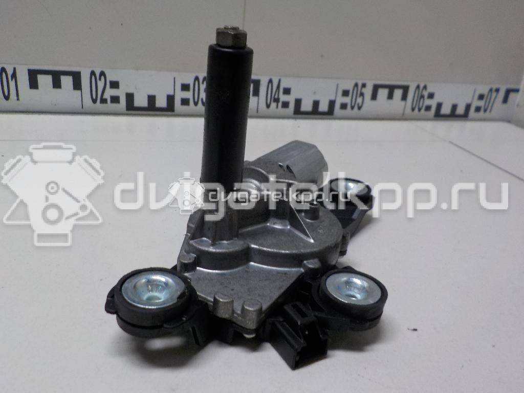 Фото Моторчик стеклоочистителя задний  1689913 для volvo V50 {forloop.counter}}