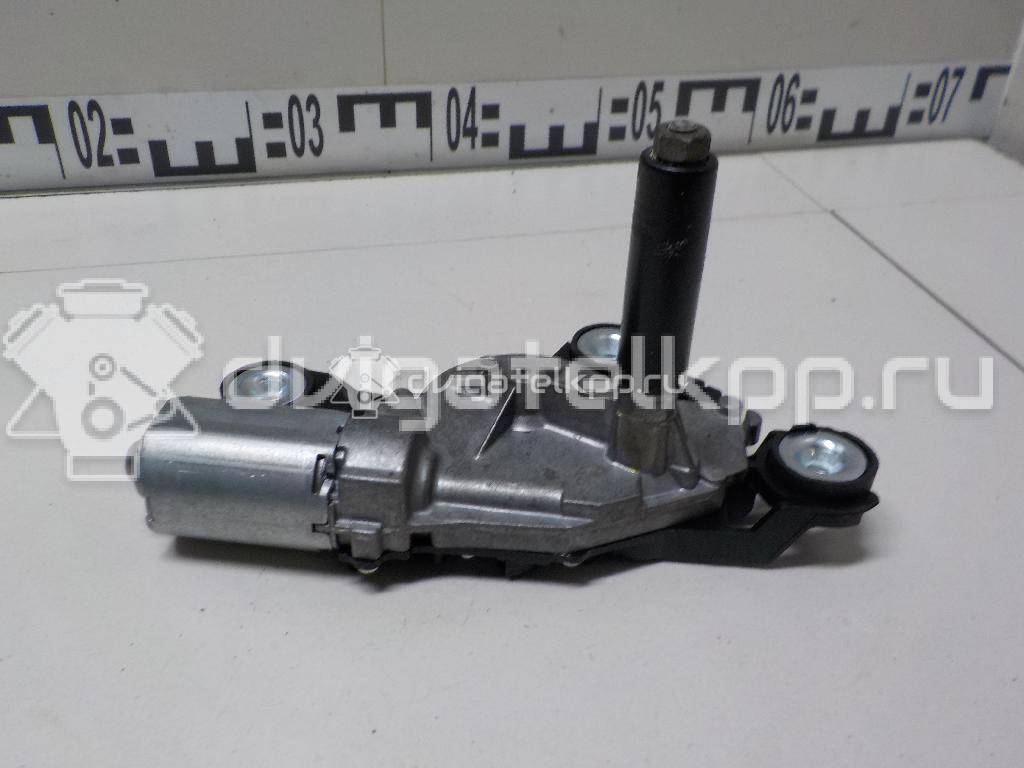 Фото Моторчик стеклоочистителя задний  1689913 для volvo V50 {forloop.counter}}