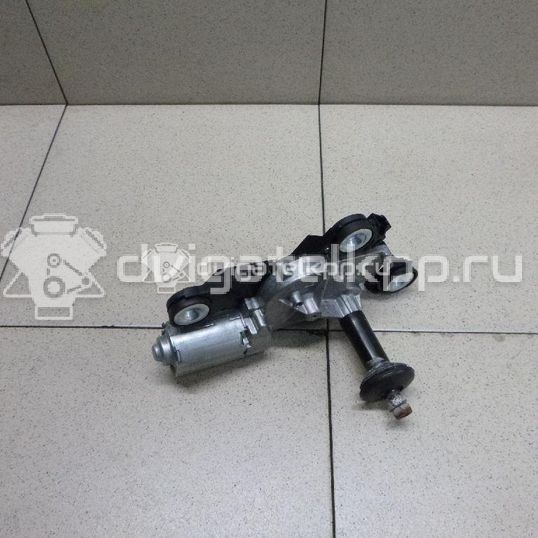 Фото Моторчик стеклоочистителя задний  1689913 для volvo V50