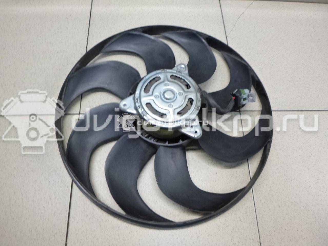 Фото Вентилятор радиатора  1593900 для volvo V70 {forloop.counter}}