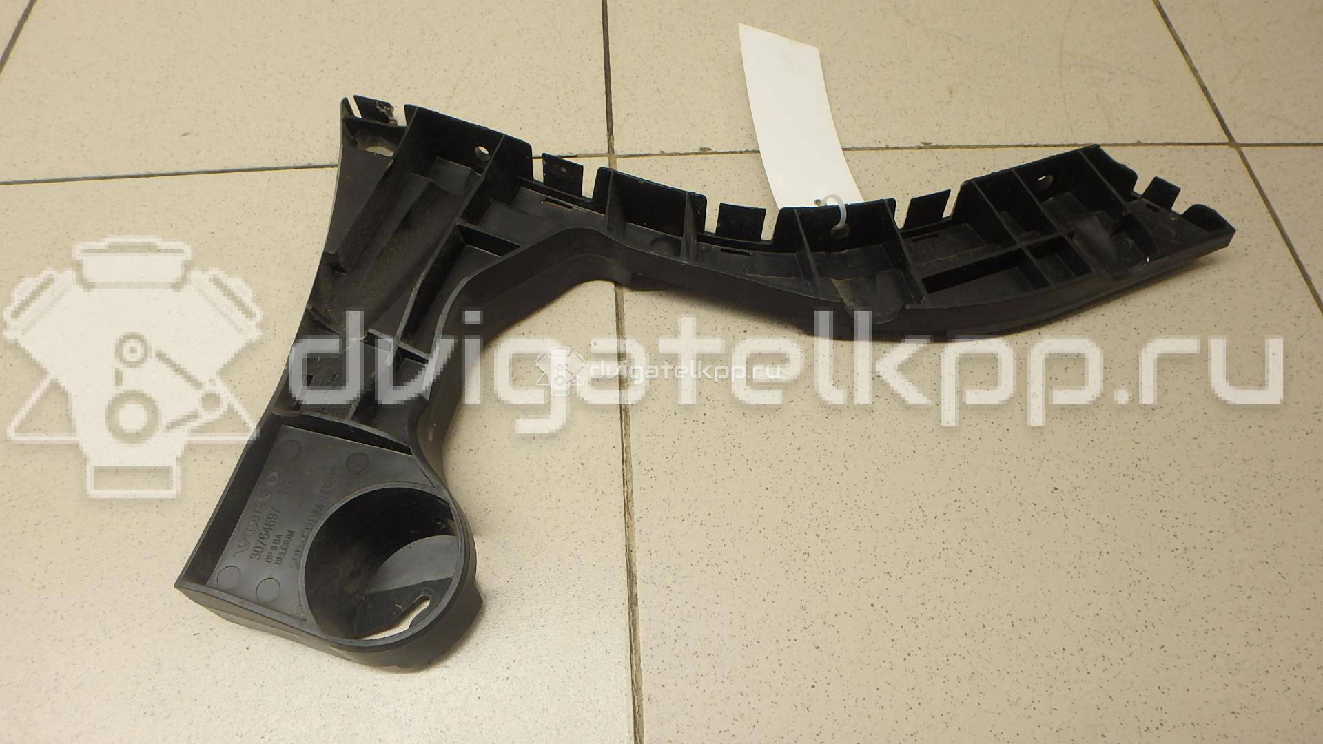 Фото Кронштейн заднего бампера левый  30763437 для volvo XC60 {forloop.counter}}
