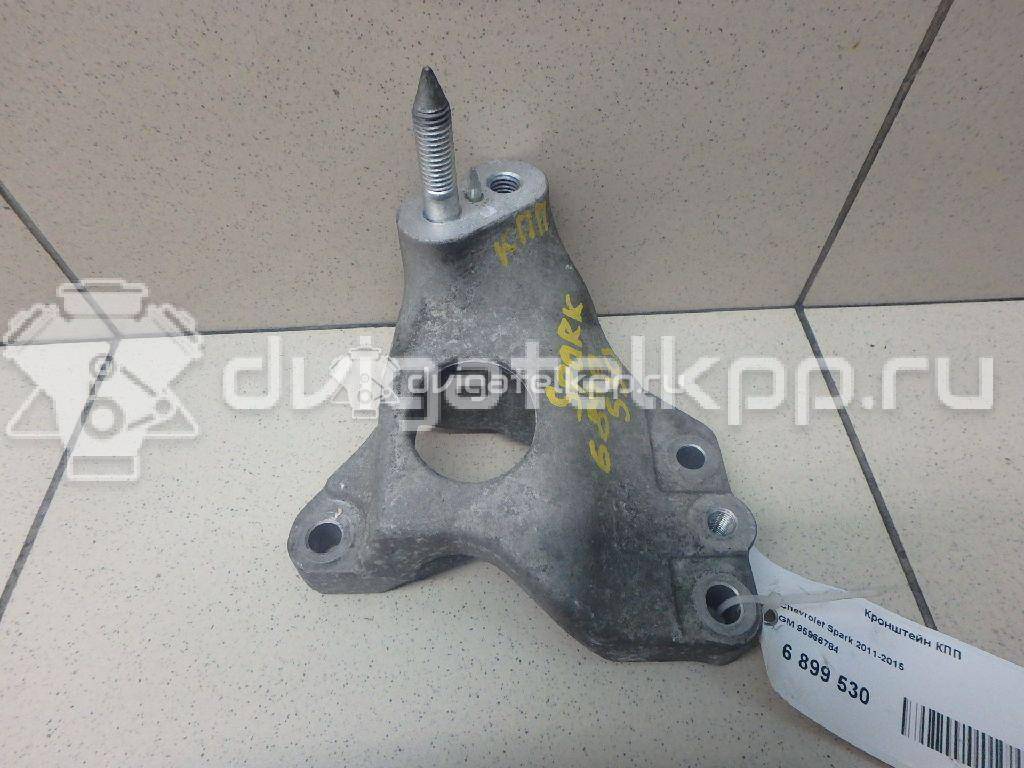 Фото Кронштейн КПП  95966784 для Chevrolet Spark {forloop.counter}}