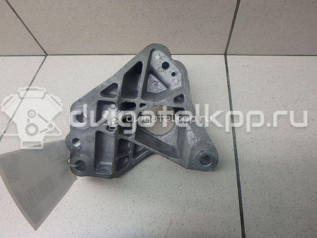 Фото Кронштейн КПП  95966784 для Chevrolet Spark {forloop.counter}}