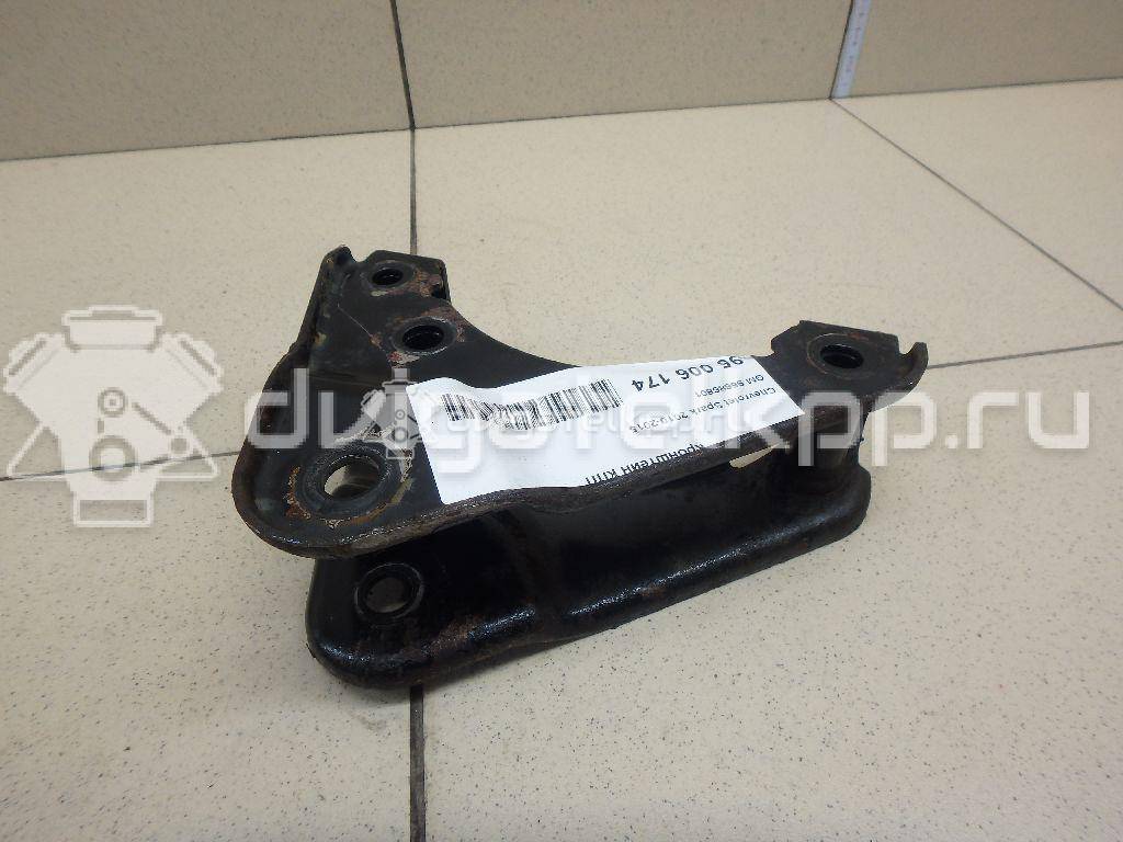 Фото Кронштейн КПП  96686801 для Chevrolet Spark / Matiz M200, M250 {forloop.counter}}