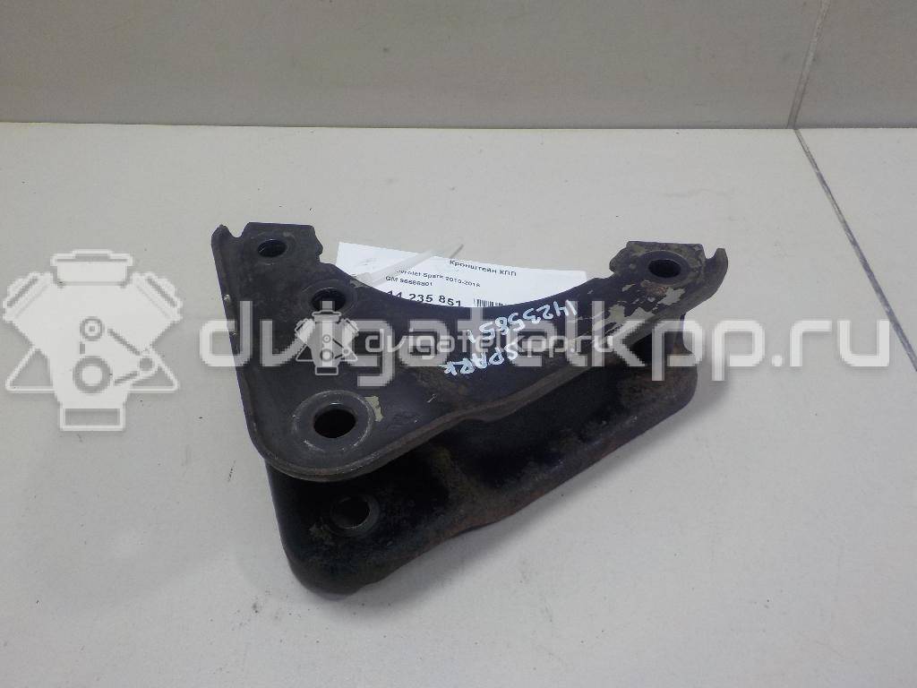 Фото Кронштейн КПП  96686801 для Chevrolet Spark / Matiz M200, M250 {forloop.counter}}