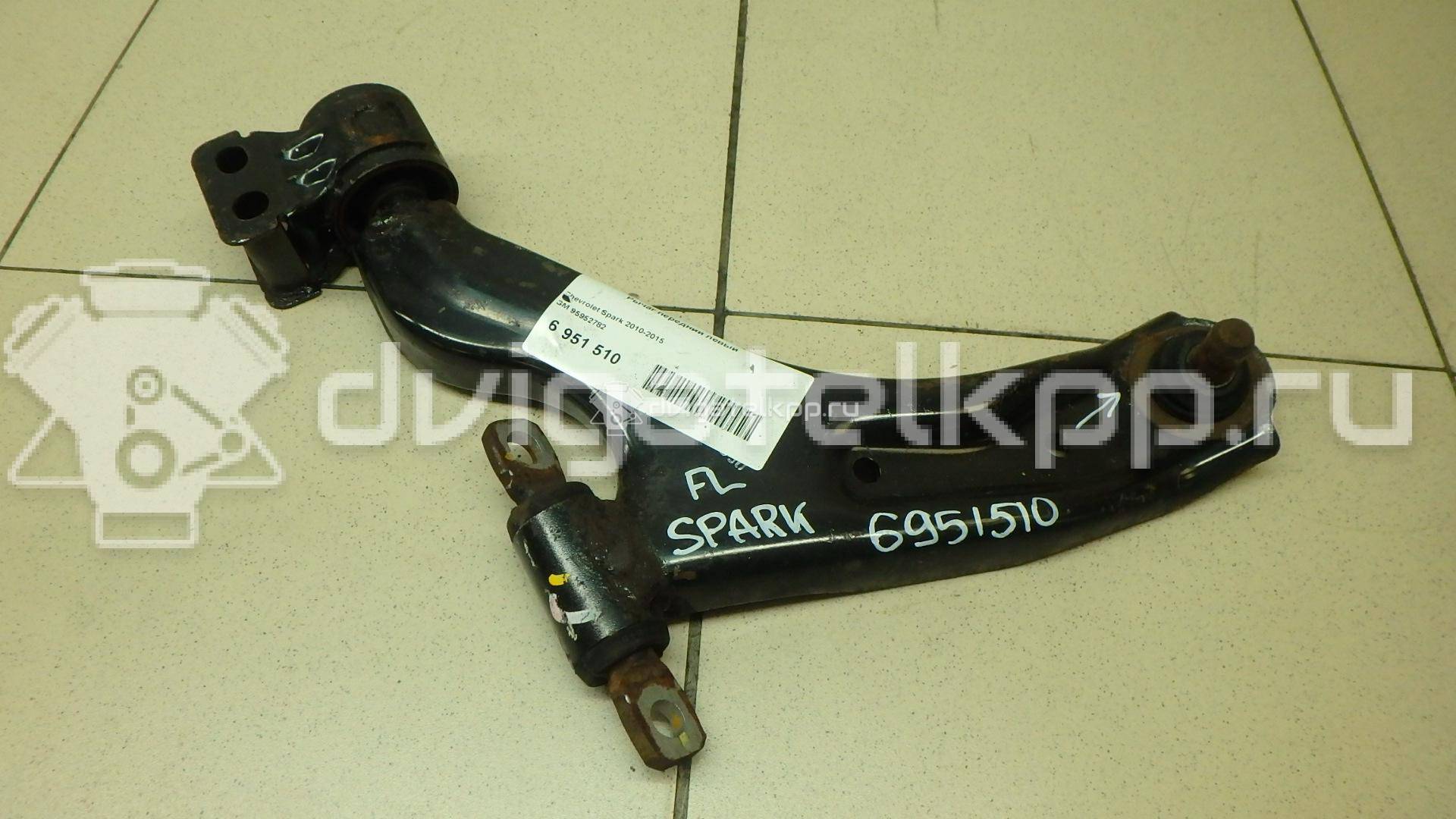Фото Рычаг передний левый  95952782 для Chevrolet Spark {forloop.counter}}