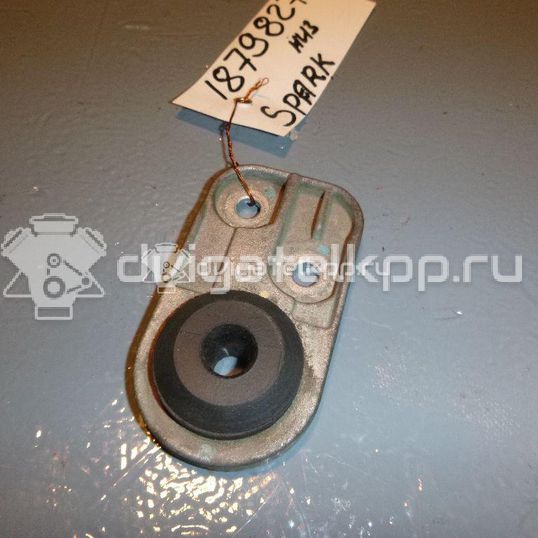 Фото Кронштейн радиатора  95191691 для chevrolet Spark