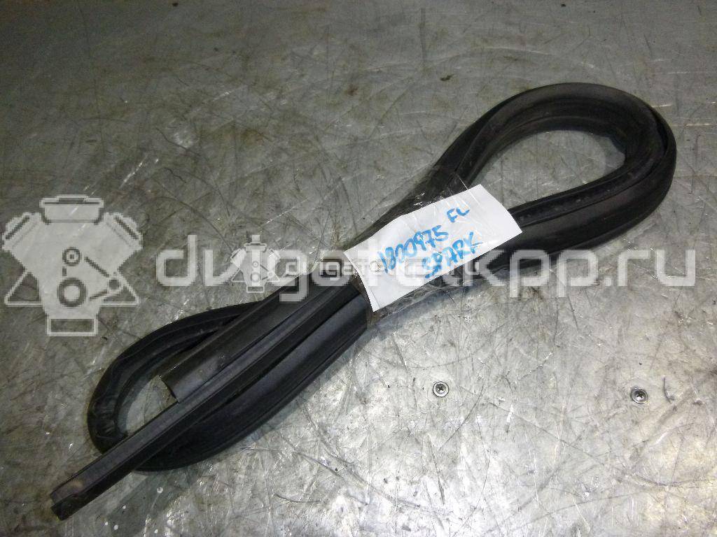 Фото Уплотнитель двери  95987986 для chevrolet Spark {forloop.counter}}