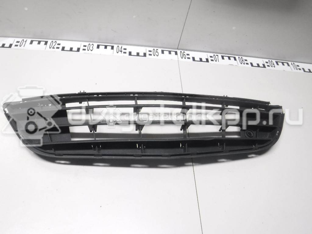 Фото Решетка в бампер центральная  13231589 для chevrolet Spark {forloop.counter}}