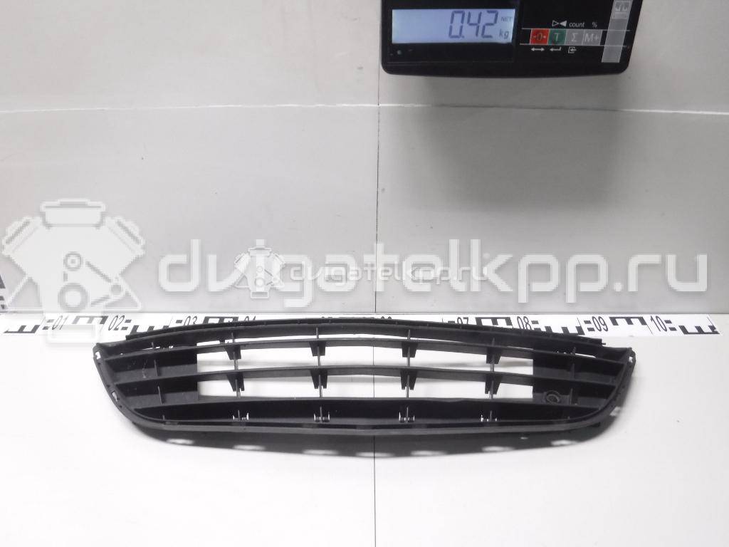 Фото Решетка в бампер центральная  13231589 для chevrolet Spark {forloop.counter}}
