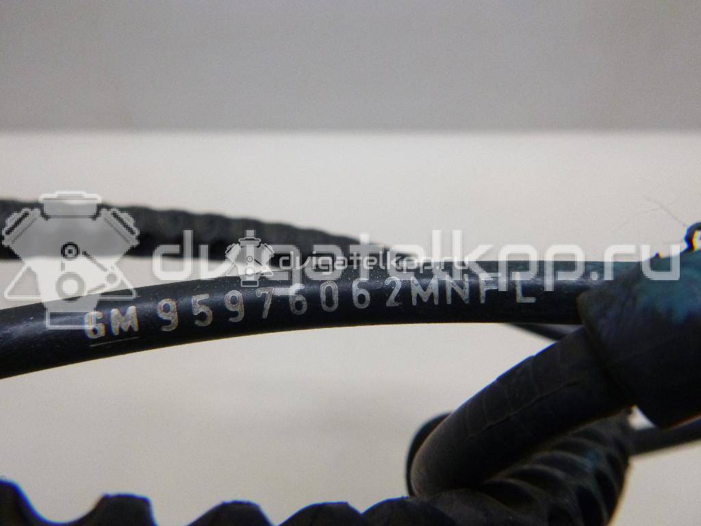 Фото Датчик ABS передний левый  95976062 для Chevrolet Spark {forloop.counter}}