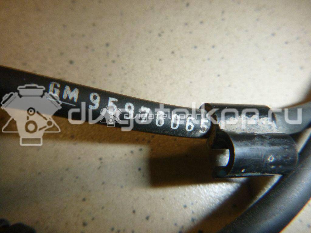 Фото Датчик ABS задний правый  95976065 для Chevrolet Spark {forloop.counter}}