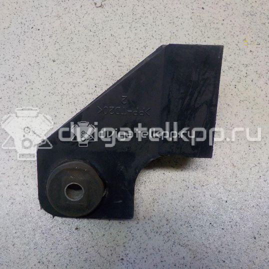 Фото Кронштейн радиатора  52482008 для chevrolet Tahoe II