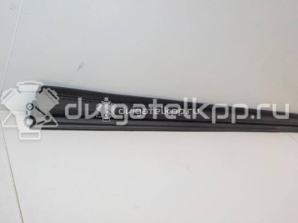 Фото Уплотнитель стекла двери  15138387 для chevrolet Tahoe II {forloop.counter}}