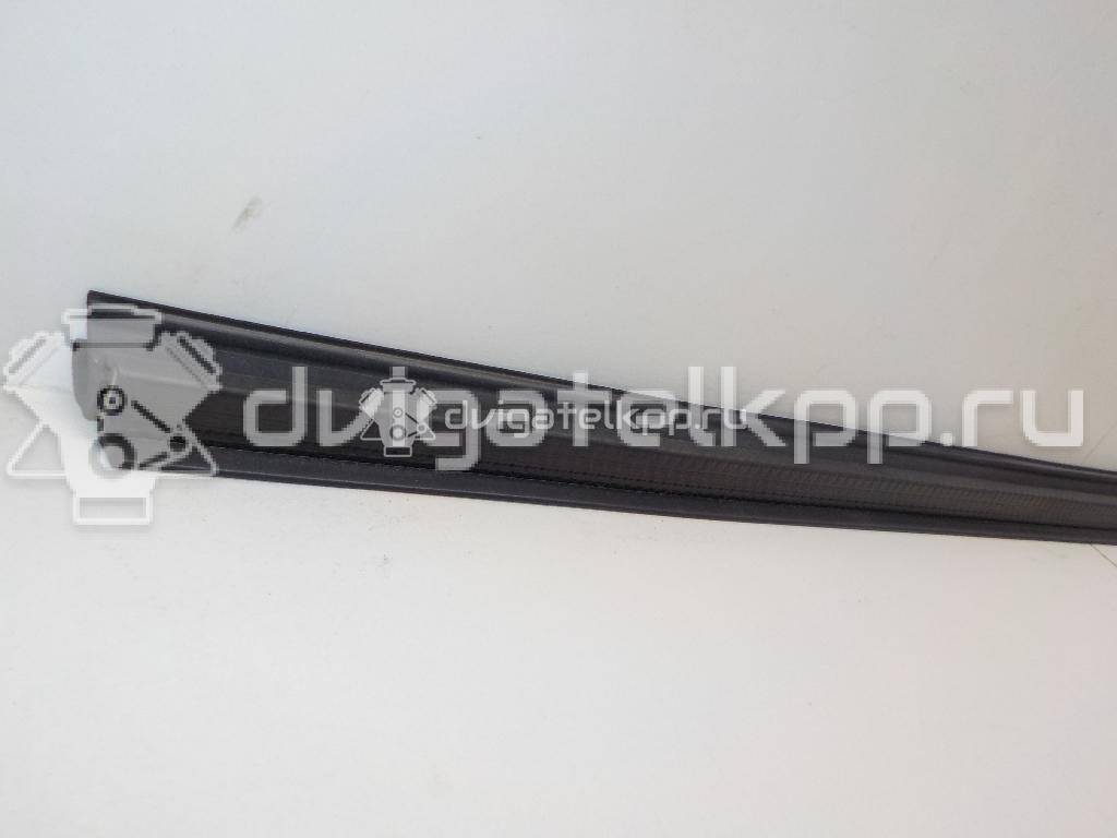 Фото Уплотнитель стекла двери  10393321 для chevrolet Tahoe II {forloop.counter}}