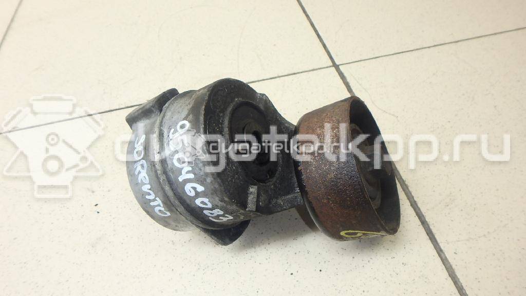 Фото Ролик-натяжитель ручейкового ремня для двигателя D4CB для Hyundai / Kia 140 л.с 16V 2.5 л Дизельное топливо 252814A000 {forloop.counter}}