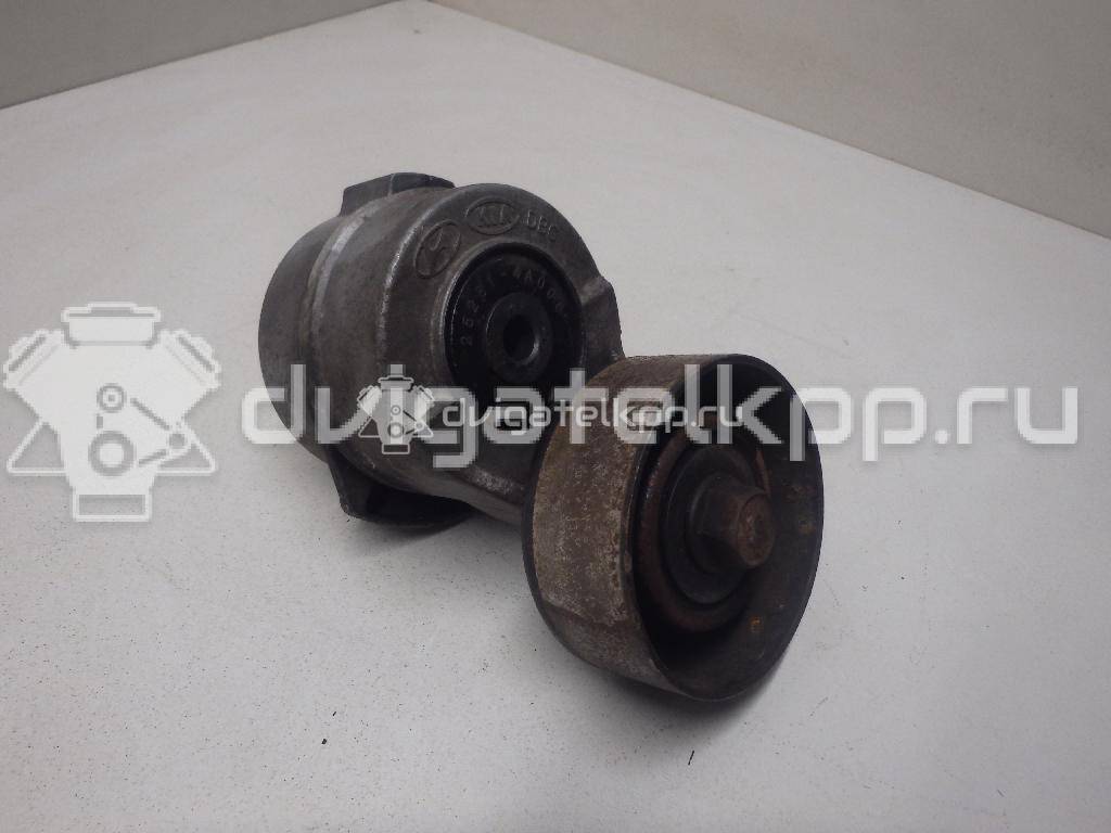 Фото Ролик-натяжитель ручейкового ремня для двигателя D4CB для Hyundai / Kia 140 л.с 16V 2.5 л Дизельное топливо 252814A000 {forloop.counter}}