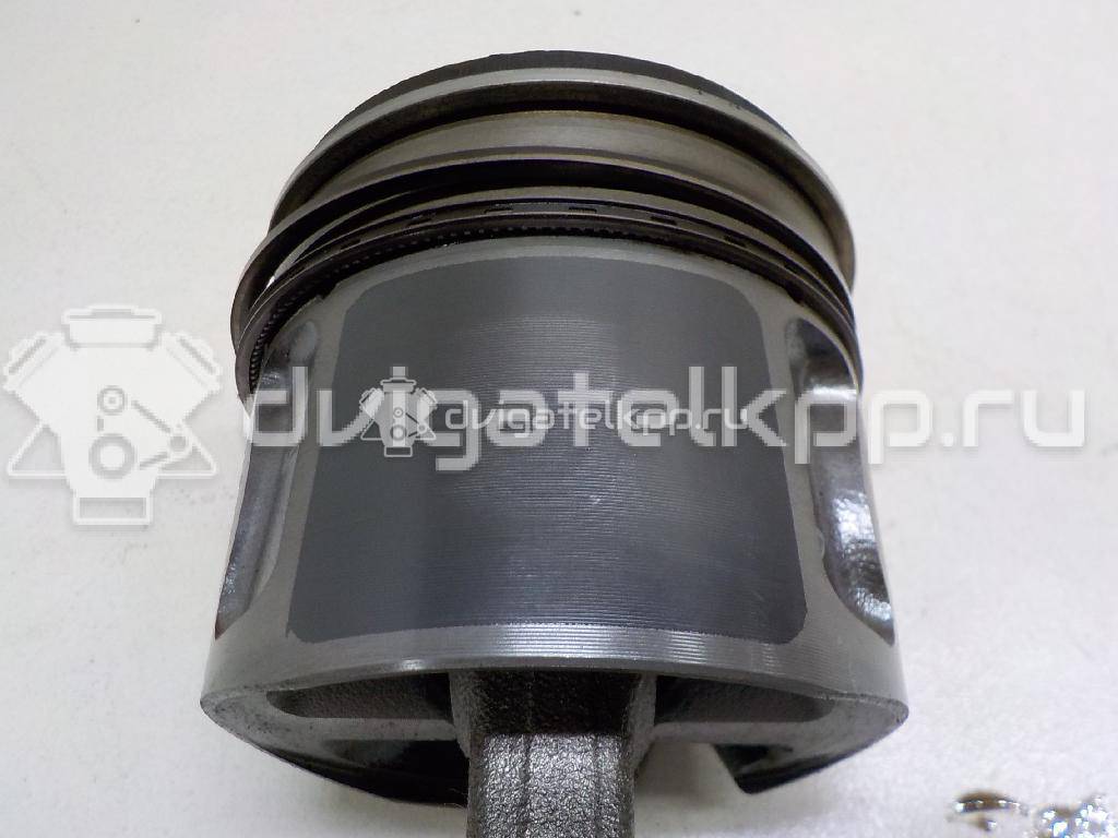 Фото Поршень с шатуном для двигателя D4HB для Hyundai / Kia 150-203 л.с 16V 2.2 л Дизельное топливо {forloop.counter}}