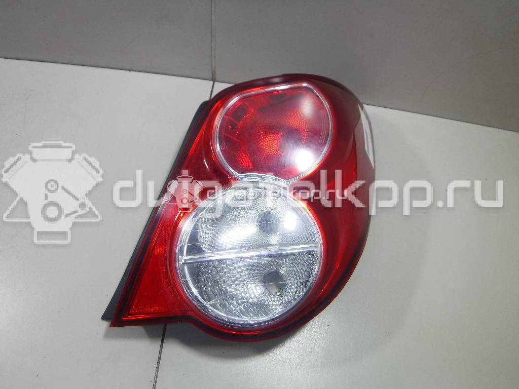 Фото Фонарь задний правый  96830976 для Chevrolet Aveo {forloop.counter}}