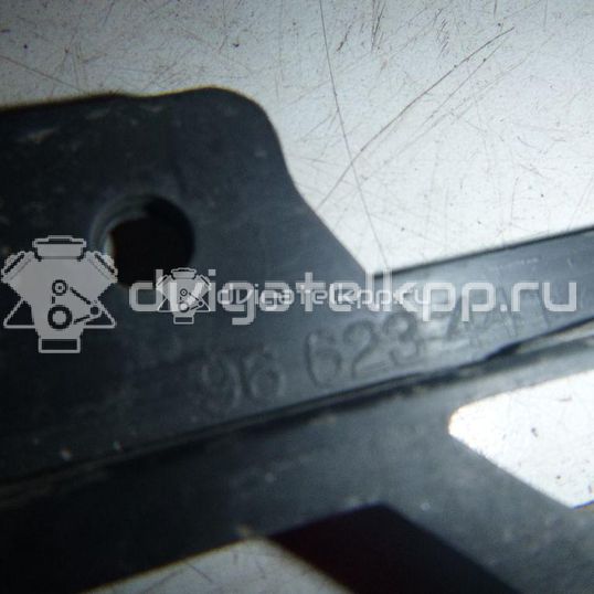 Фото Решетка в бампер центральная  96623441 для Chevrolet Captiva C100, C140
