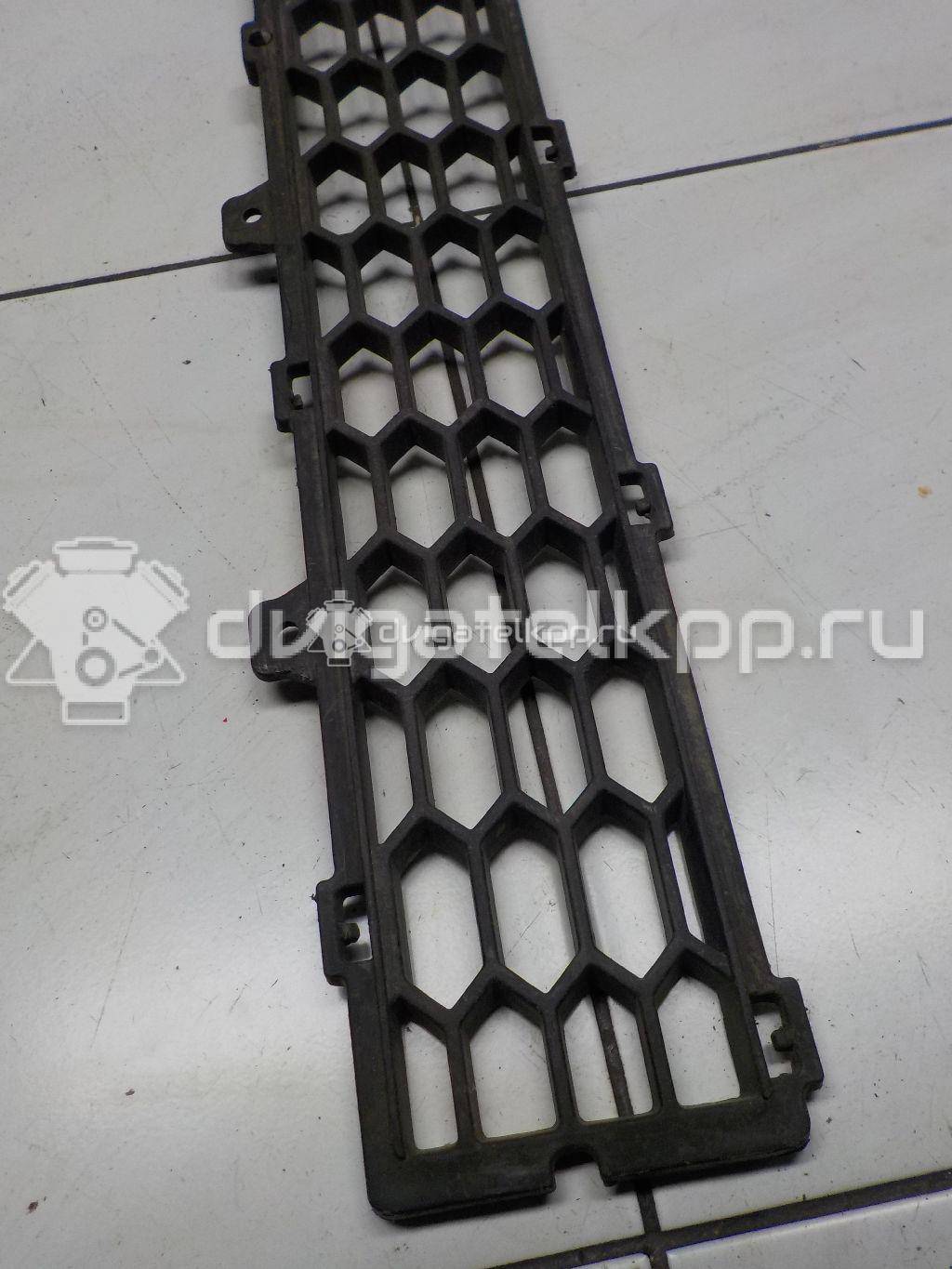 Фото Решетка в бампер центральная  96623441 для Chevrolet Captiva C100, C140 {forloop.counter}}