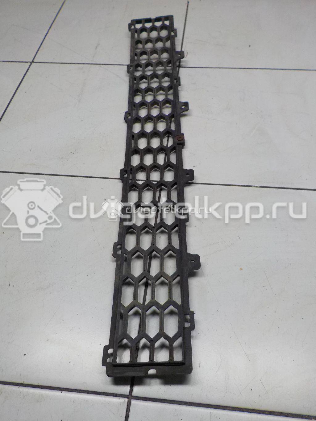 Фото Решетка в бампер центральная  96623441 для Chevrolet Captiva C100, C140 {forloop.counter}}