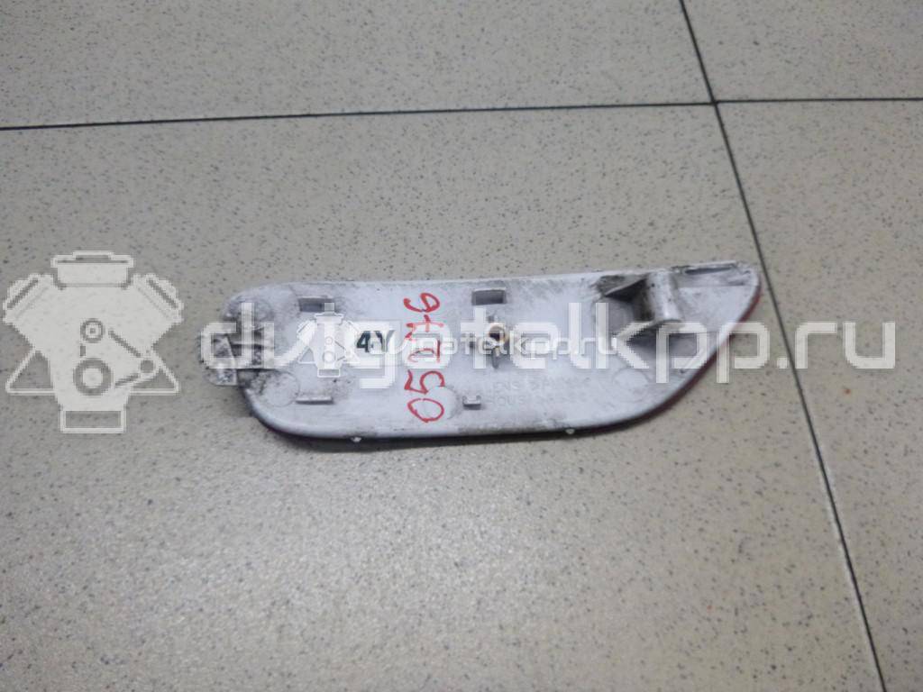 Фото Отражатель в бампер задний правый  96626982 для Chevrolet Captiva C100, C140 {forloop.counter}}