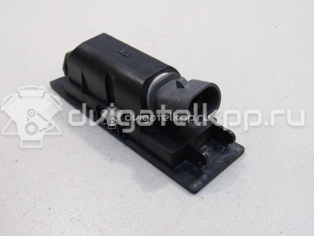 Фото Фонарь подсветки номера  13251936 для chevrolet Cobalt {forloop.counter}}