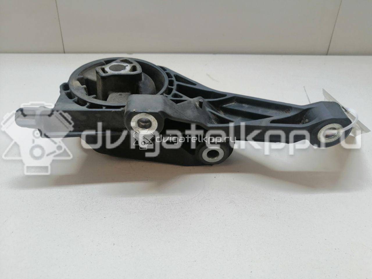 Фото Опора двигателя передняя  13268880 для Chevrolet Cruze / Orlando J309 {forloop.counter}}