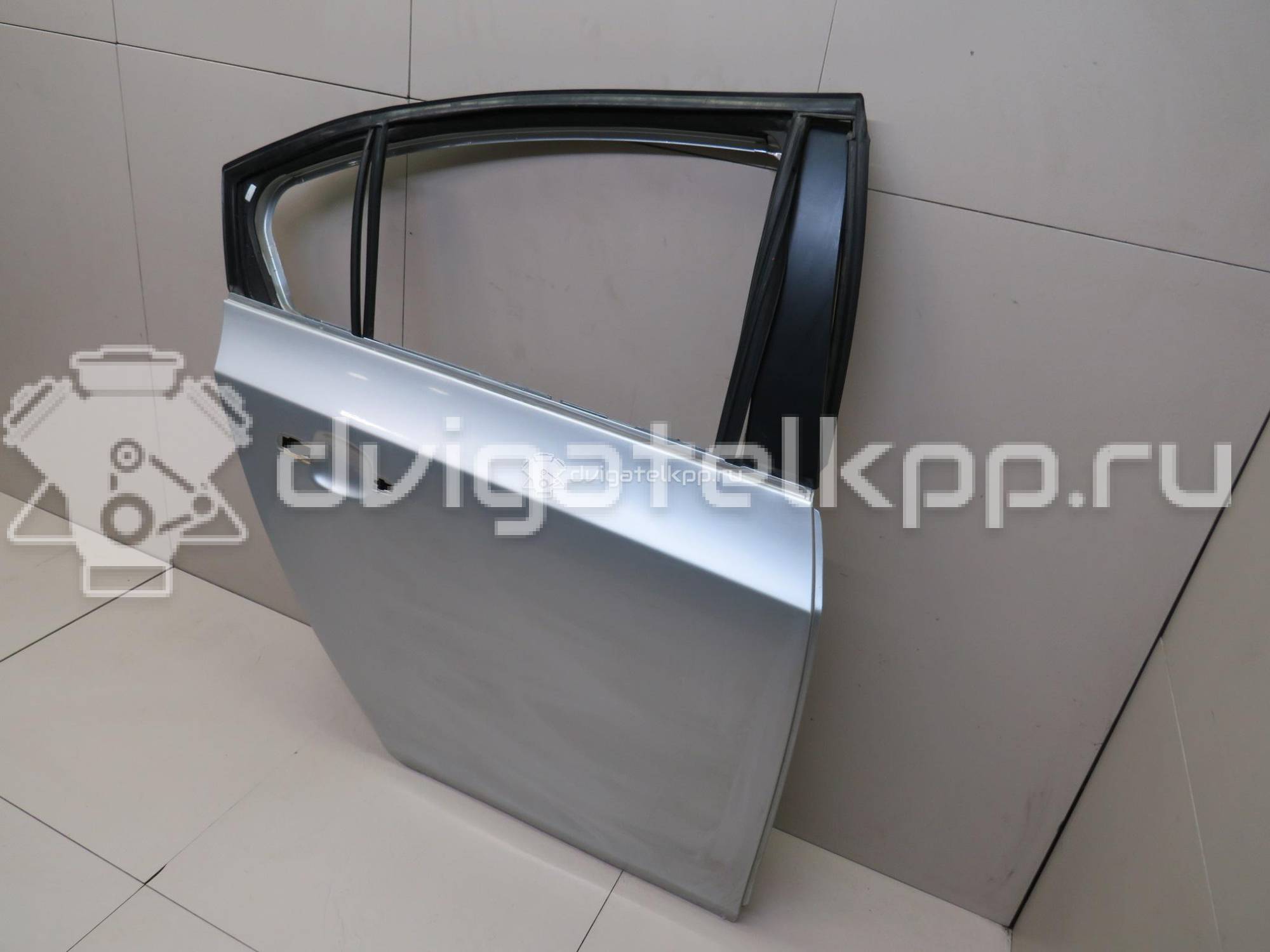 Фото Дверь задняя правая  95987764 для Chevrolet Cruze {forloop.counter}}
