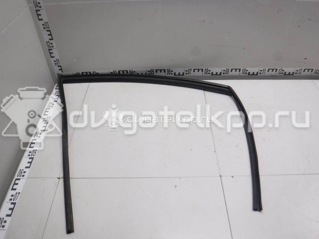 Фото Уплотнитель стекла двери  96548119 для chevrolet Lacetti {forloop.counter}}