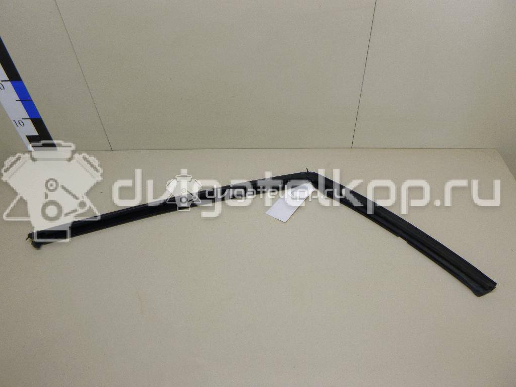 Фото Уплотнитель стекла двери  96548208 для chevrolet Lacetti {forloop.counter}}