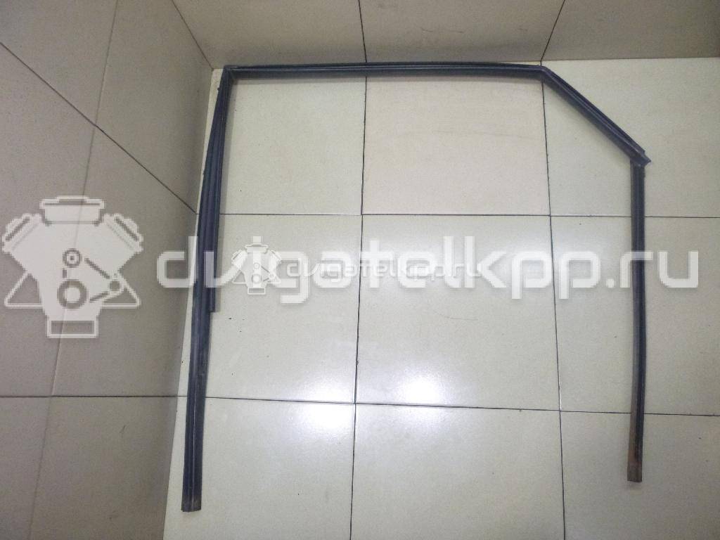 Фото Уплотнитель стекла двери  96548251 для chevrolet Lacetti {forloop.counter}}