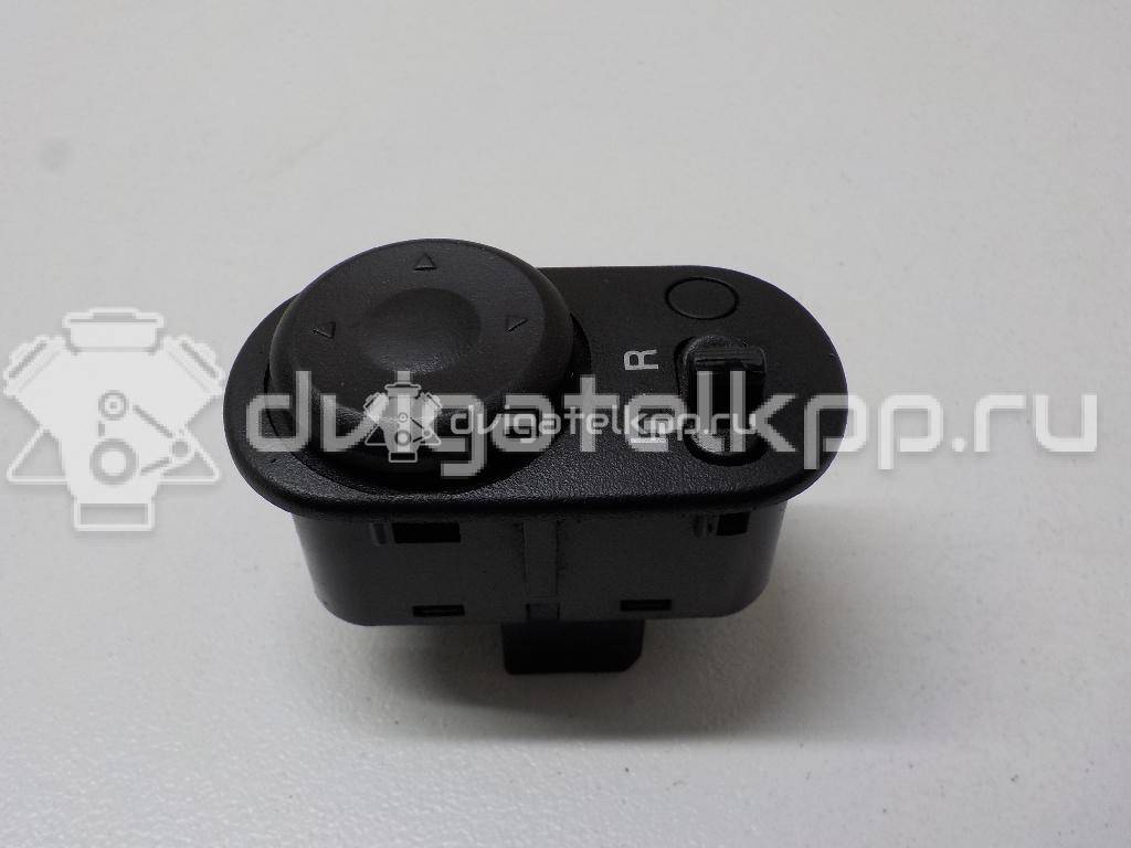 Фото Переключатель регулировки зеркала  96546913 для chevrolet Lacetti {forloop.counter}}