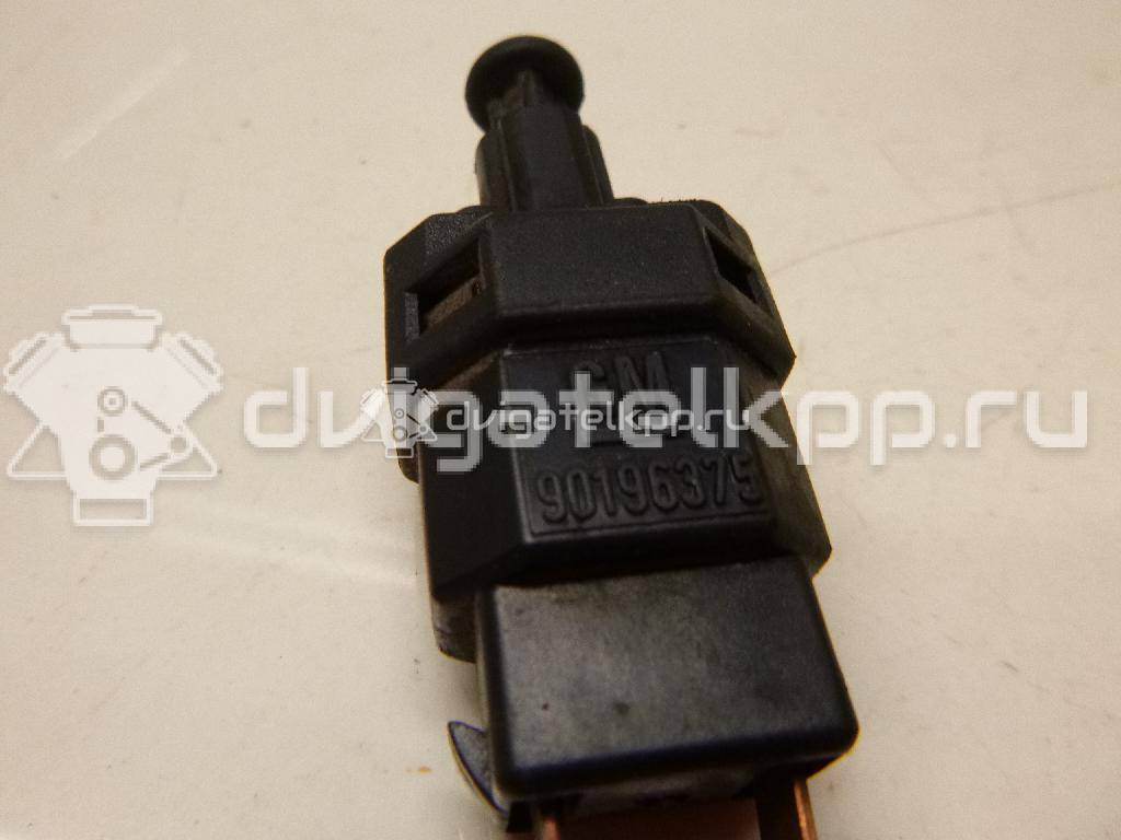 Фото Датчик включения стопсигнала  90196375 для chevrolet Lacetti {forloop.counter}}