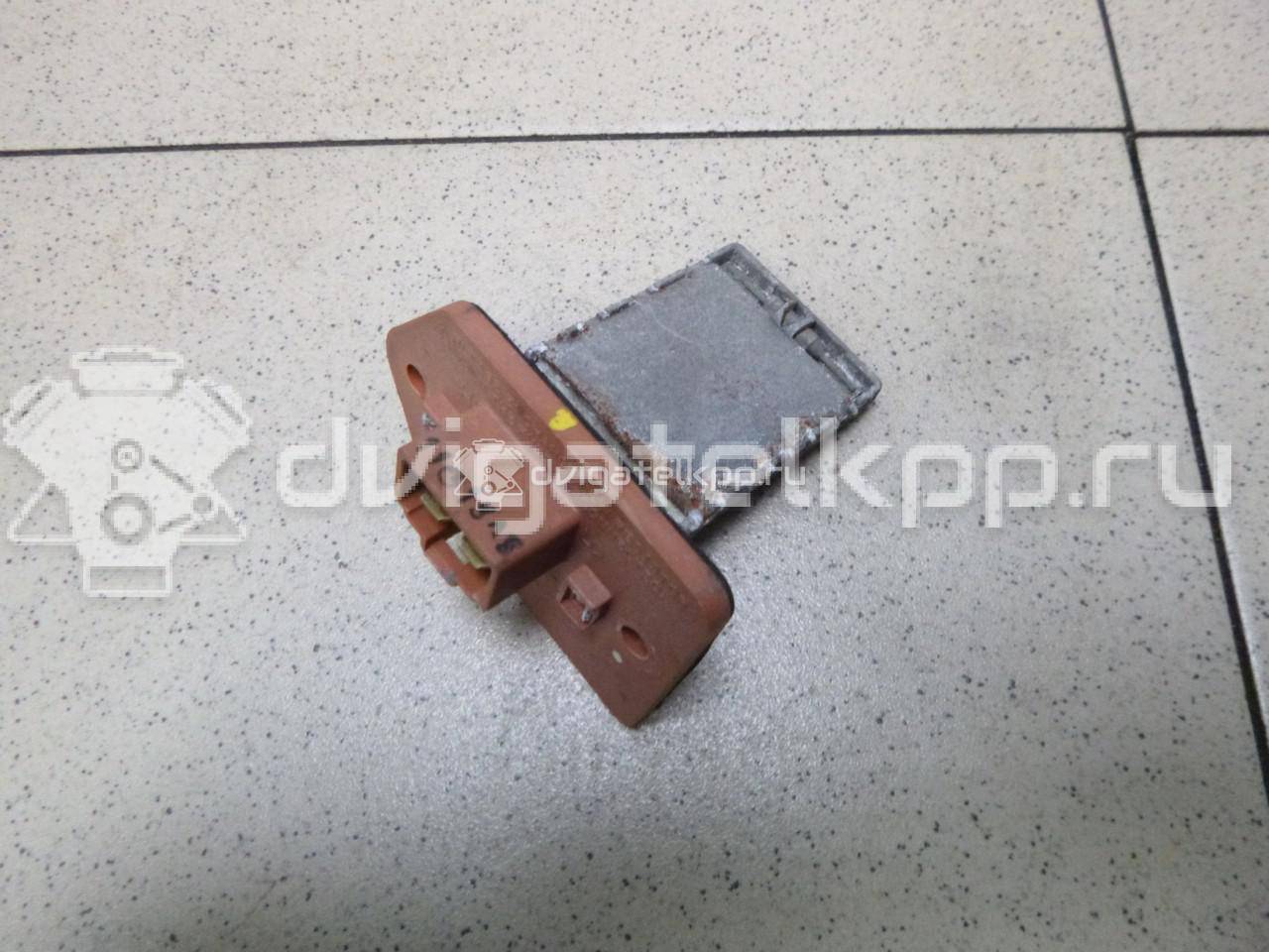 Фото Резистор отопителя  96484371 для chevrolet Lacetti {forloop.counter}}